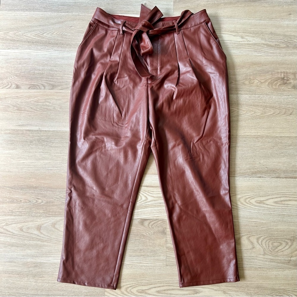 Express NWT Maroon Faux Leather Paperbag Pants High Rise Belt